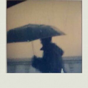 Rain.02. Fotografía Polaroid Sx70 Color Film. Fotografo.